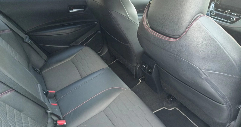 Toyota Corolla cena 91900 przebieg: 139150, rok produkcji 2019 z Słupca małe 92